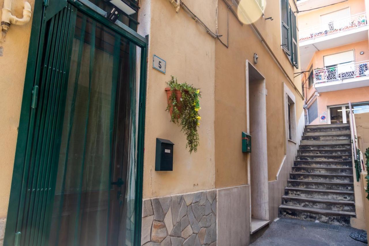 شقة 218 - Le Petit Bijou, Centro Storico Di Sanremo - 800M Dall'Ariston المظهر الخارجي الصورة